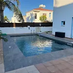 Emiliana Villa