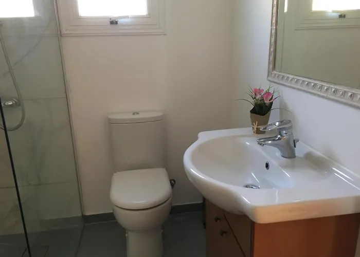 Villa Emiliana Paralimni